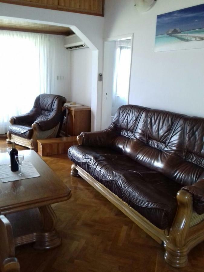 Apartment Golubica 2 Marina Exterior photo
